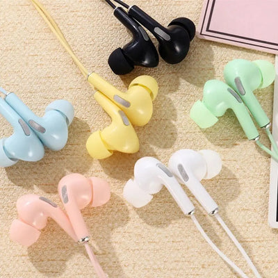 Wired Headphones Bass In Ear Headphone With Mic Music Earbuds 3.5mm Stereo Gaming Headset Dynamic Macaron Random Color Universal